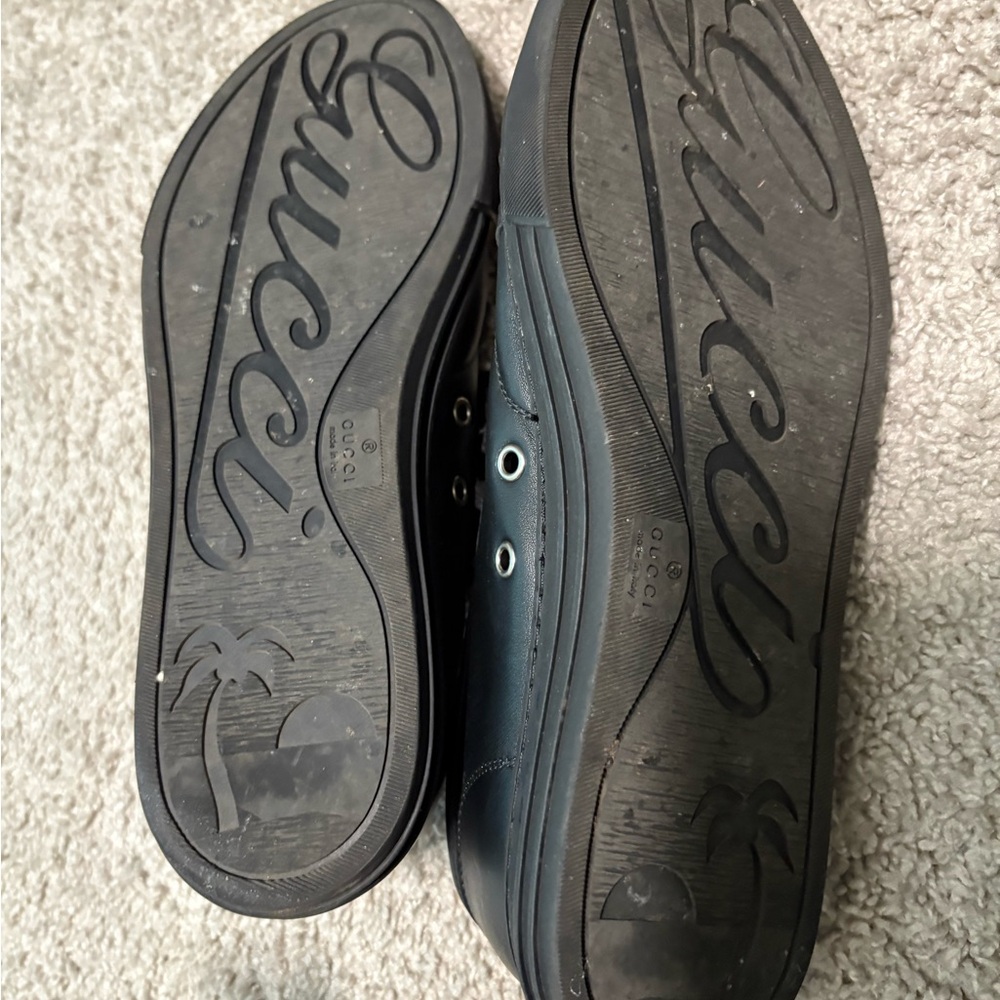 Brand New without tag - Gucci Men's Black Leather Sneakers. Perfect condition. - Picture 6 of 7